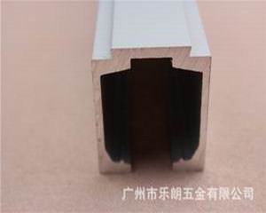 推拉門吊軌如何選擇？